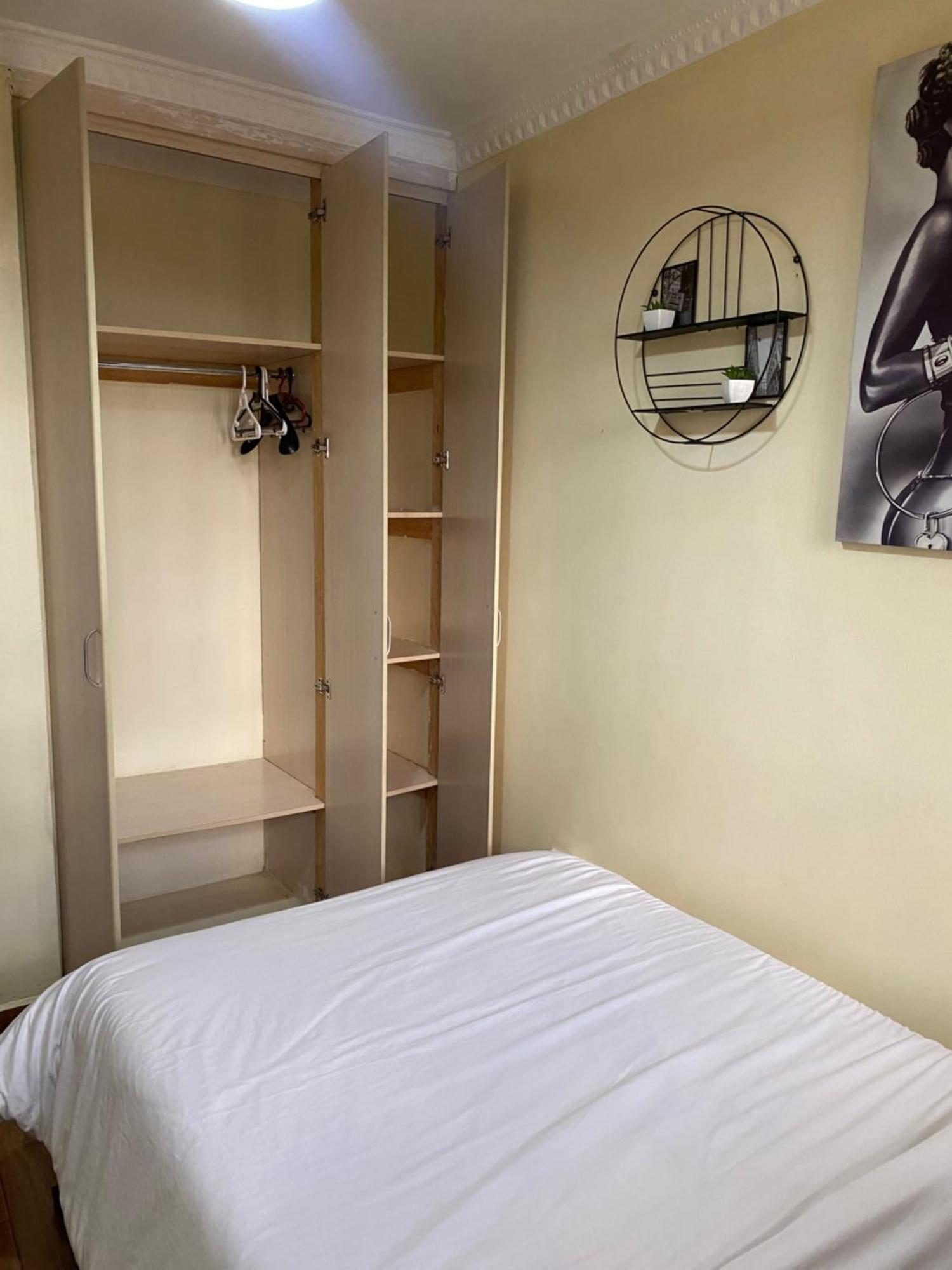 Cozy And Modern 2 Bedroom Mirema Apartment *