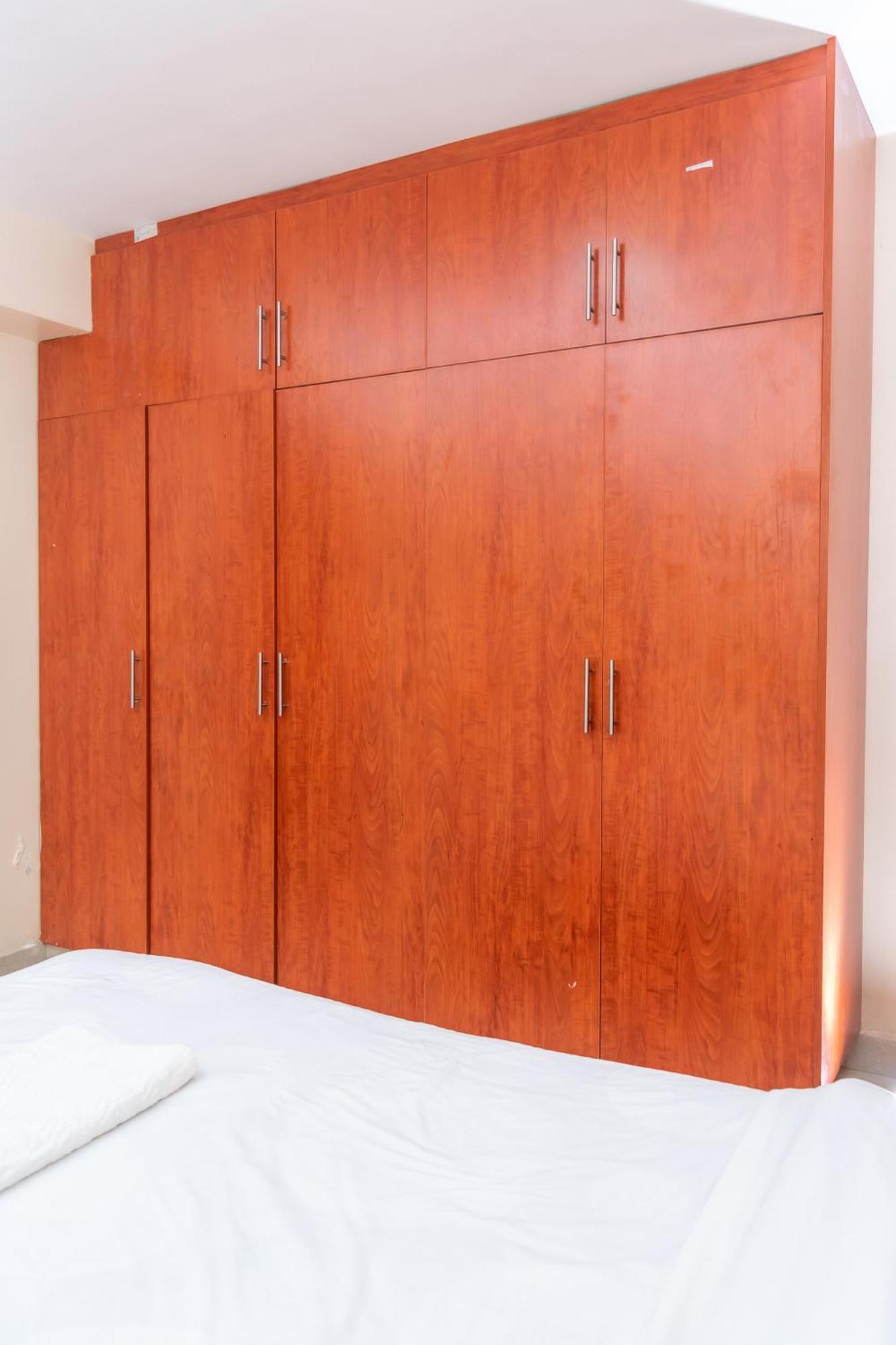 Apartment Luxury Two Bedroom Master & *