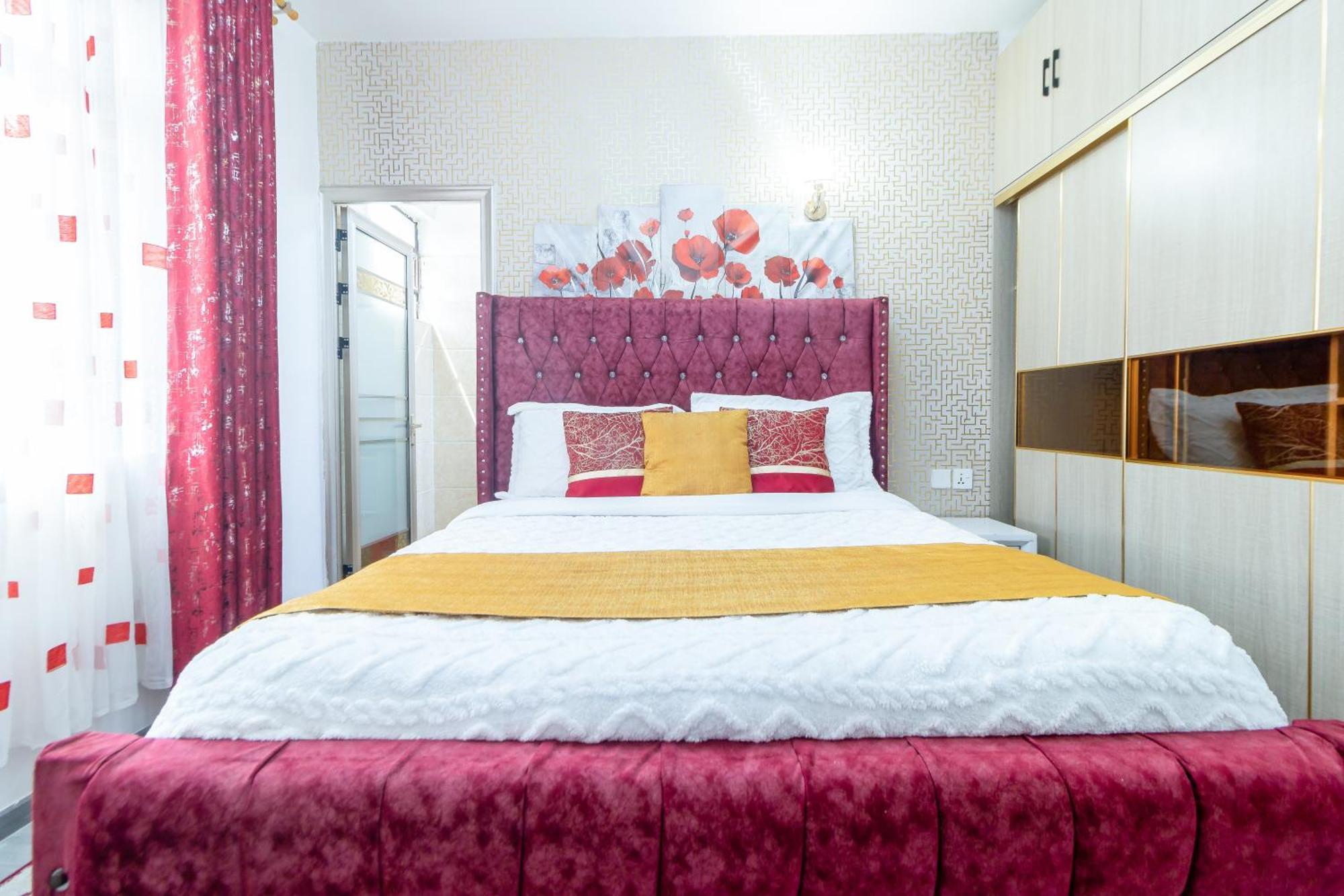 Executive 3 Bedroom In Nairobi, Kilimani, Yaya Center, Hurligham Apartment *