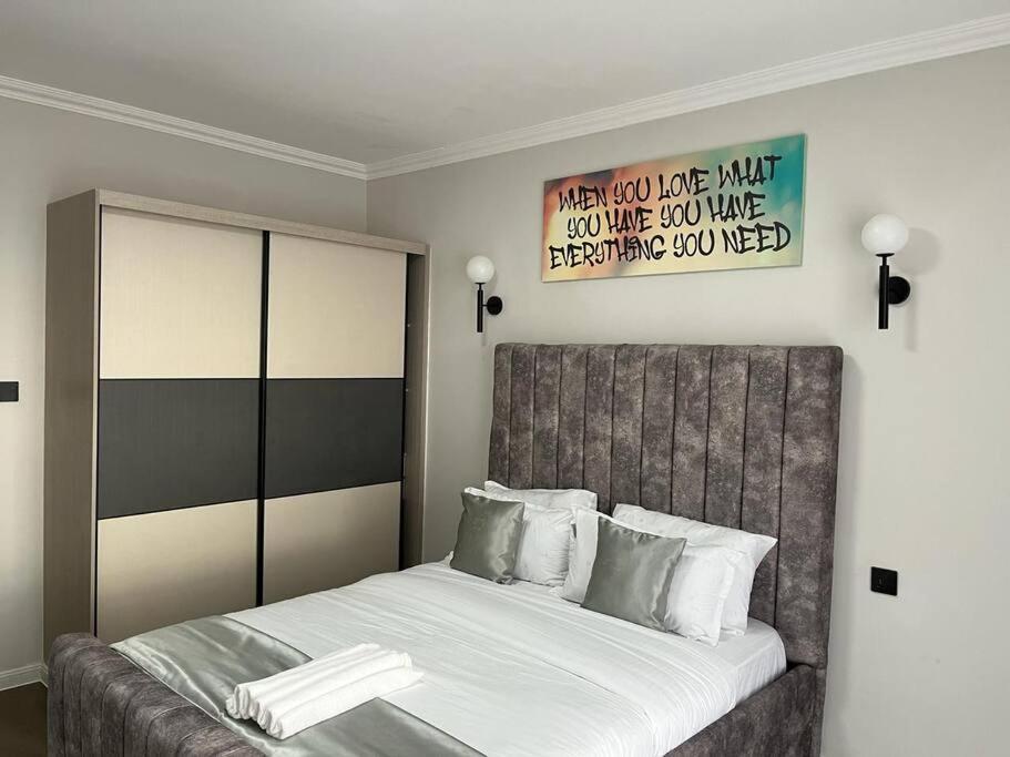 Apartment Tranquil 1br Near Jkia Sgr With National Park View *