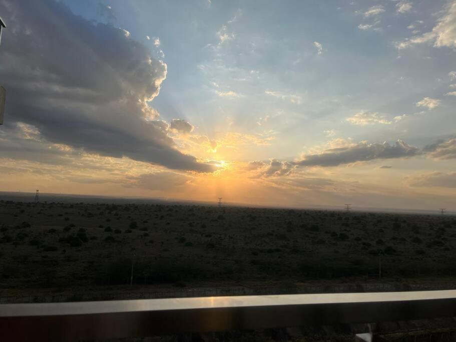 Tranquil 1br Near Jkia Sgr With National Park View *