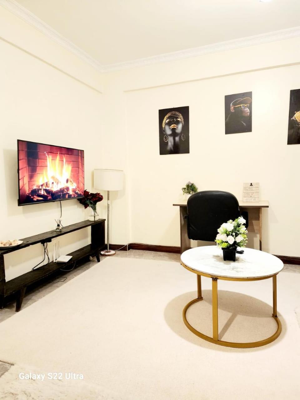 Golden Touch Luxury Deisty Apartment