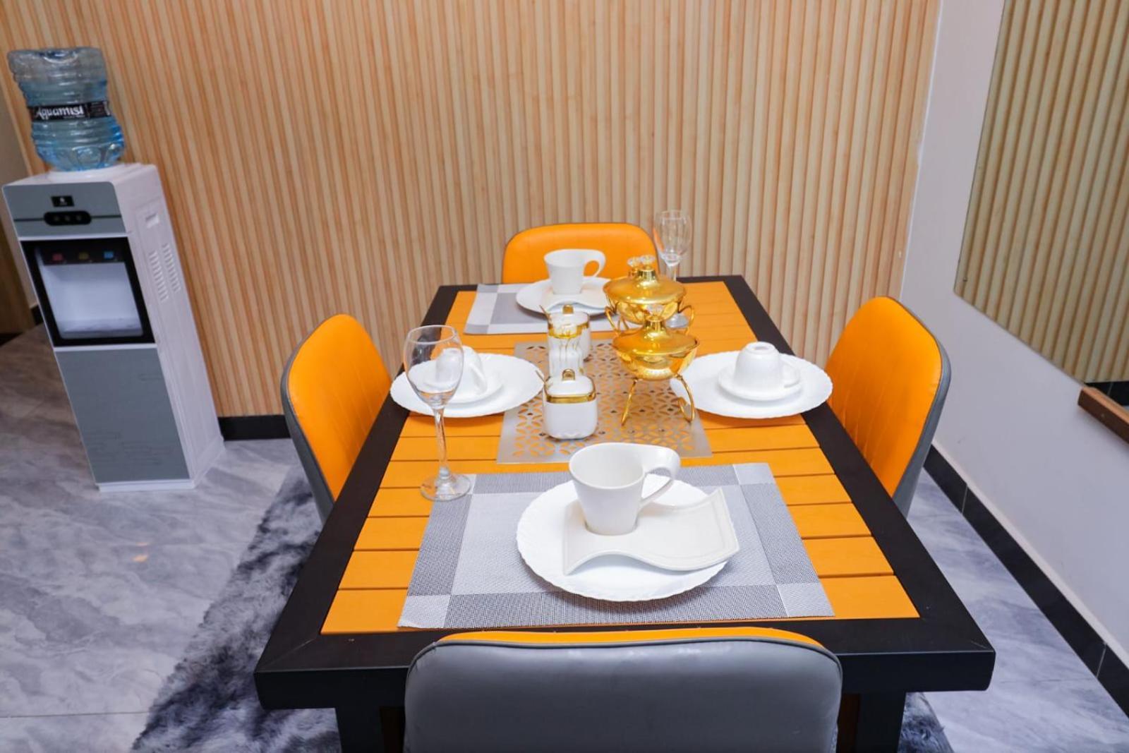 Elegant Luxurious Three Bedroom With Heated Swimming Pool Well Equipped Gym Ample Parking Space And Children Playing Ground And A Relaxing Rooftop With And Amazing Scenic Views Nairobi
