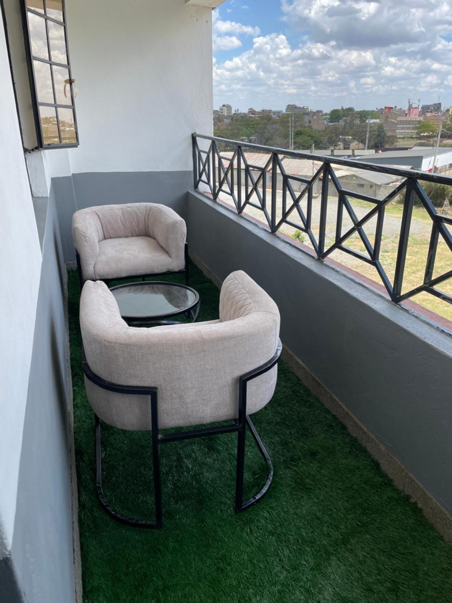 Ivan's Palace Umoja Apartment Nairobi