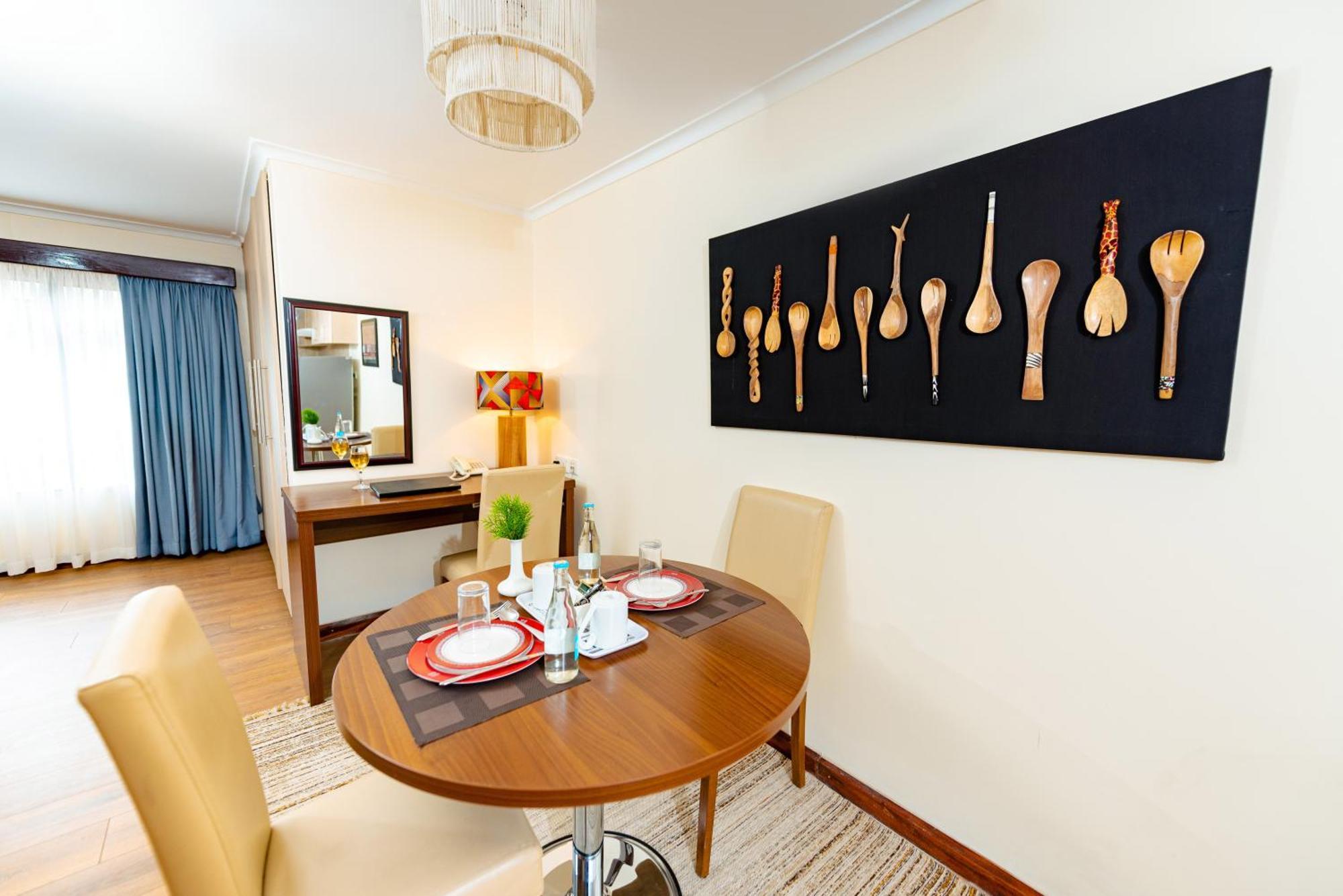 Aparthotel Heri Heights Apartments, Surestay Collection By Western