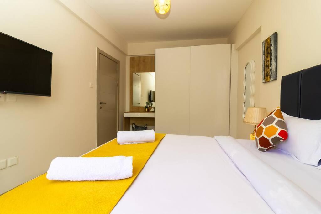 Apartment 65-inch Tv, Westlands Apt, Rooftop Pool, Gym, Bbq