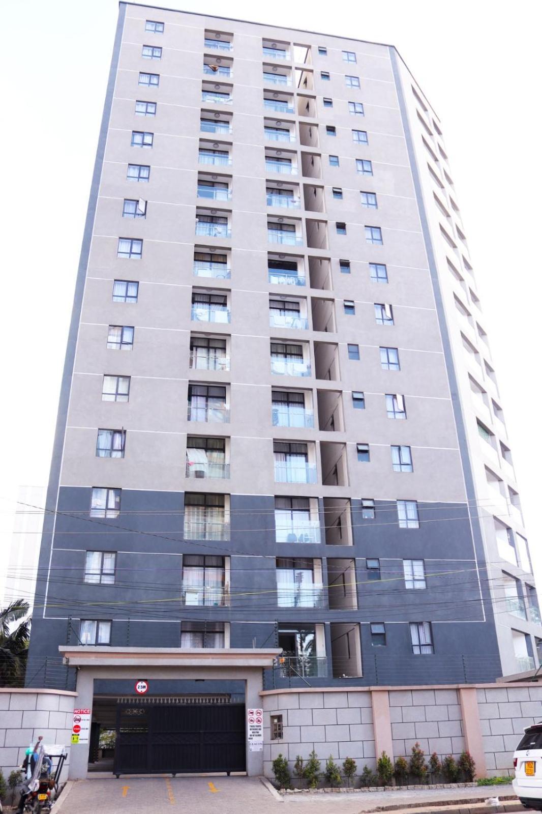 Luxury Apartment *