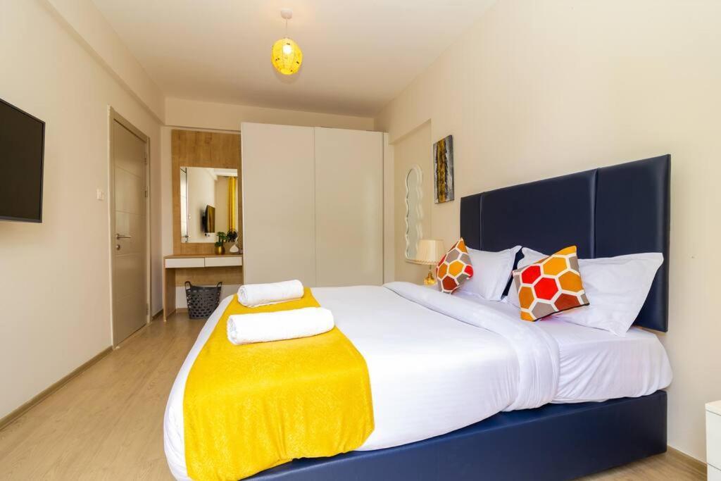 Apartment 65-inch Tv, Westlands Apt, Rooftop Pool, Gym, Bbq