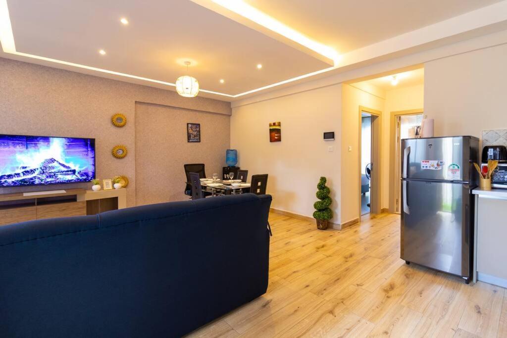 65-inch Tv, Westlands Apt, Rooftop Pool, Gym, Bbq Apartment Nairobi