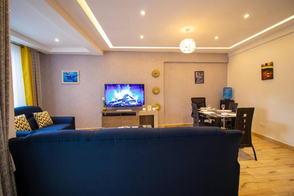 65-inch Tv, Westlands Apt, Rooftop Pool, Gym, Bbq Nairobi