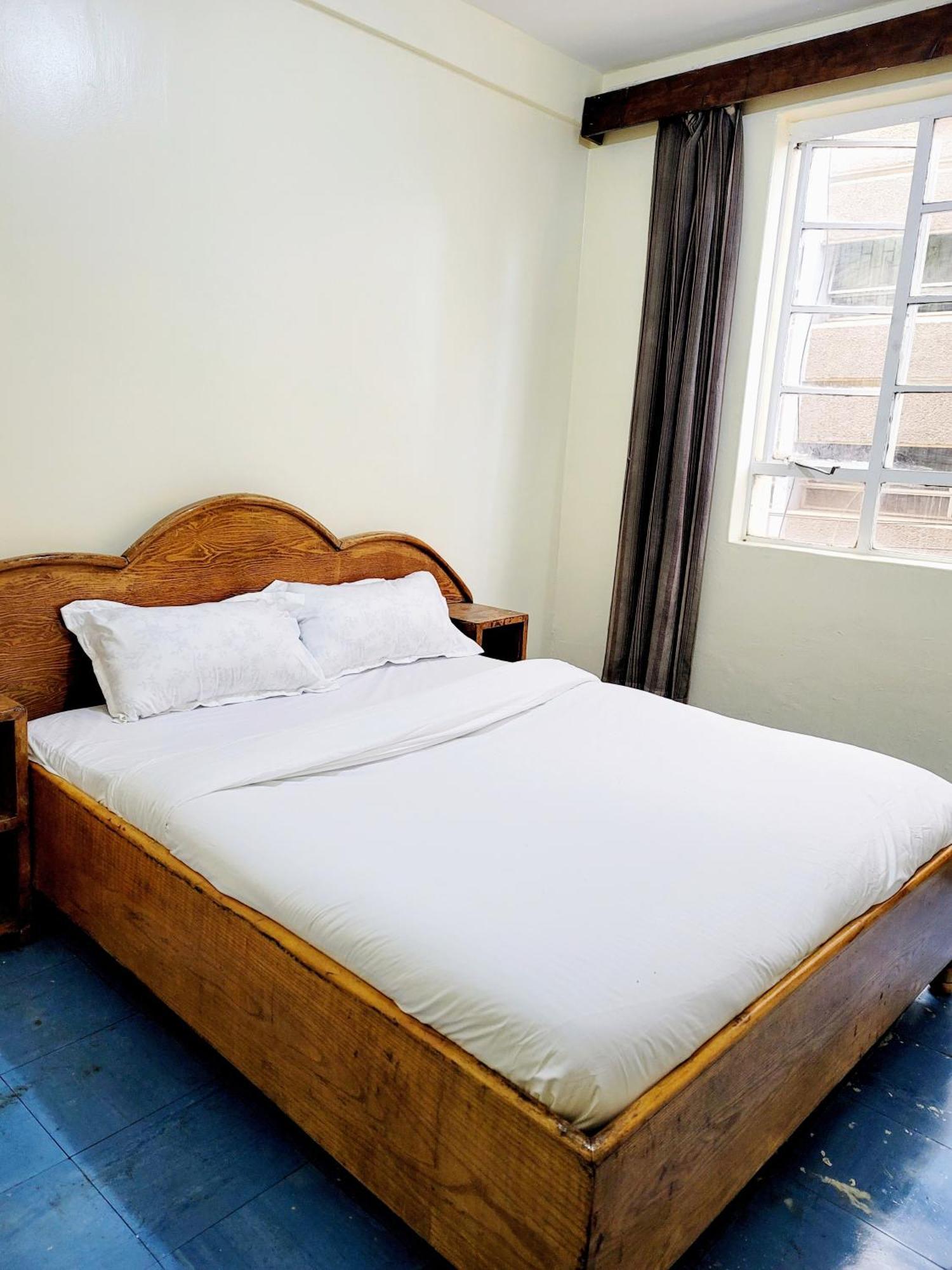 Hotel Breeze Cbd 3*