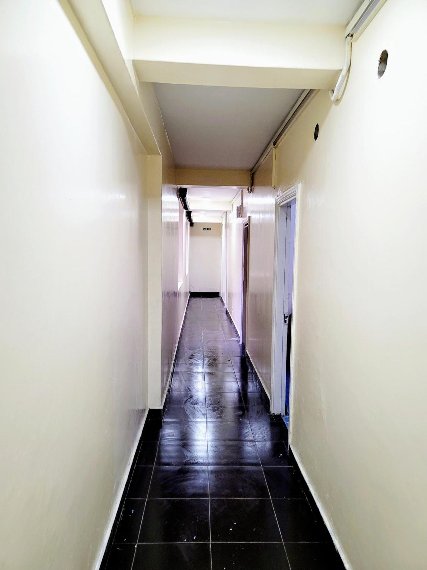 Hotel Breeze Cbd