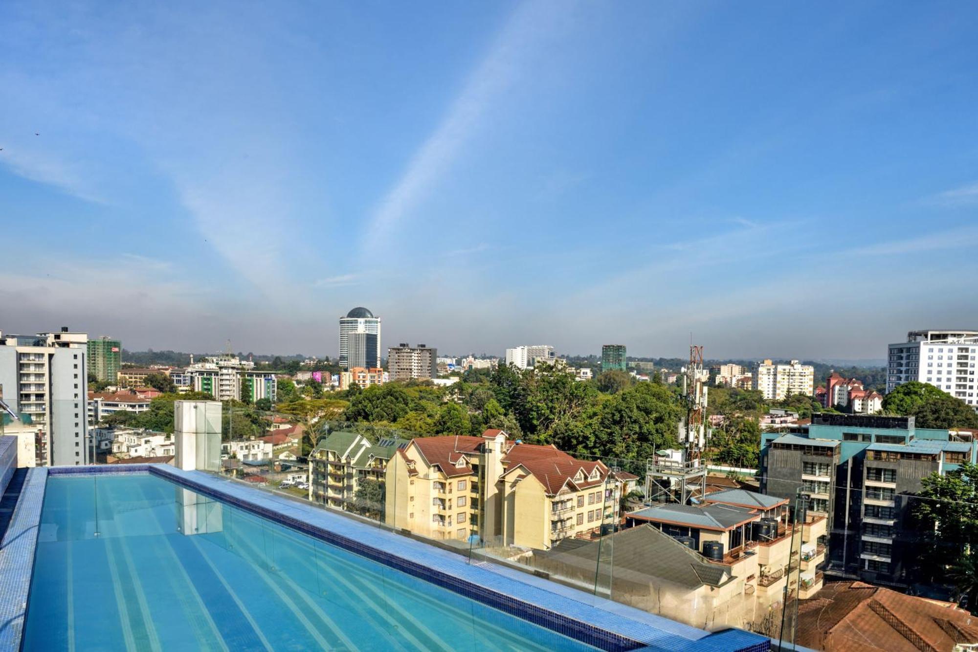 Hotel Novotel Westlands 5*
