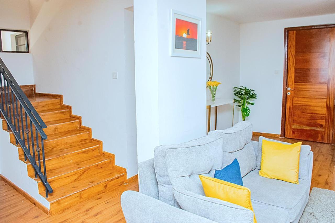 Casa Misa Riverside Duplex Homestay