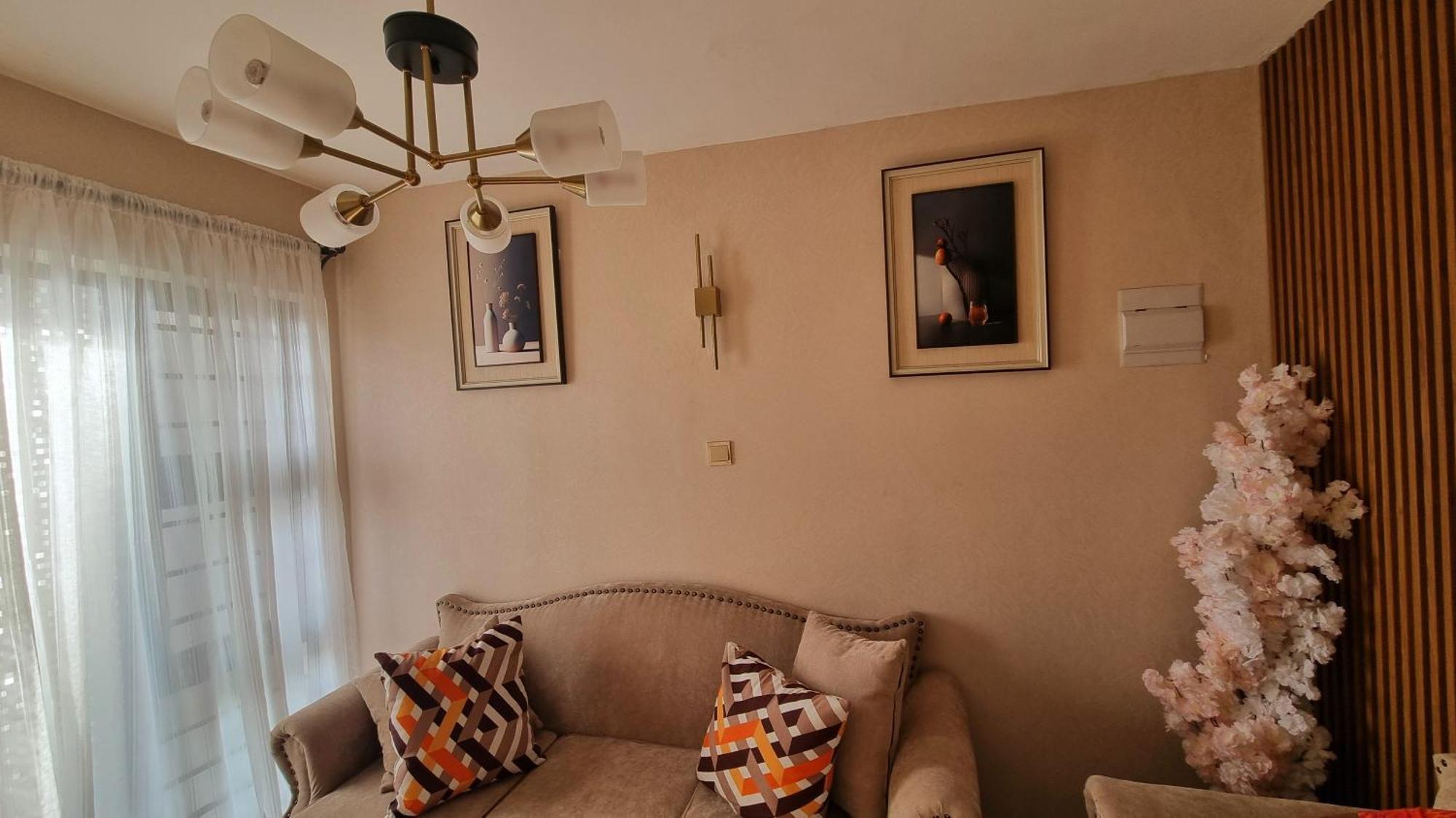 Cozy Nook Apartment *