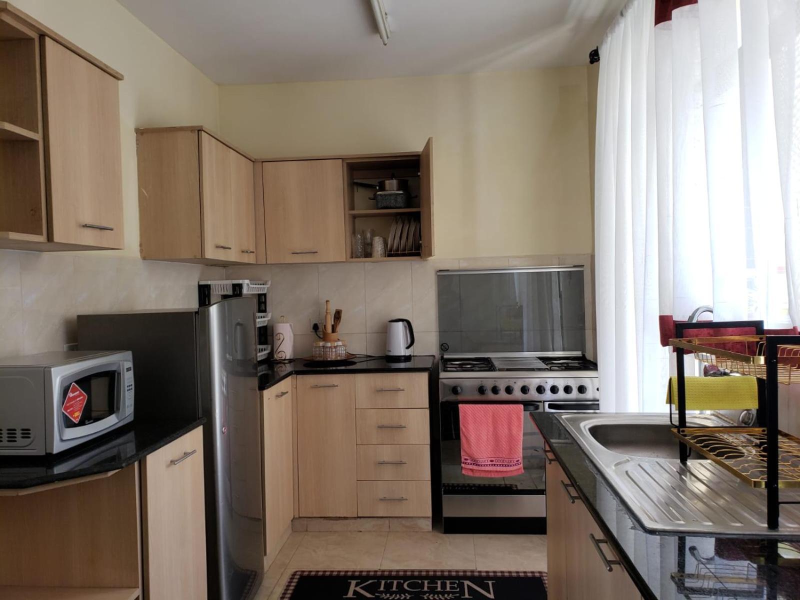 Apartment Cj - Executive 3br Near Jkia And Sgr Nairobi