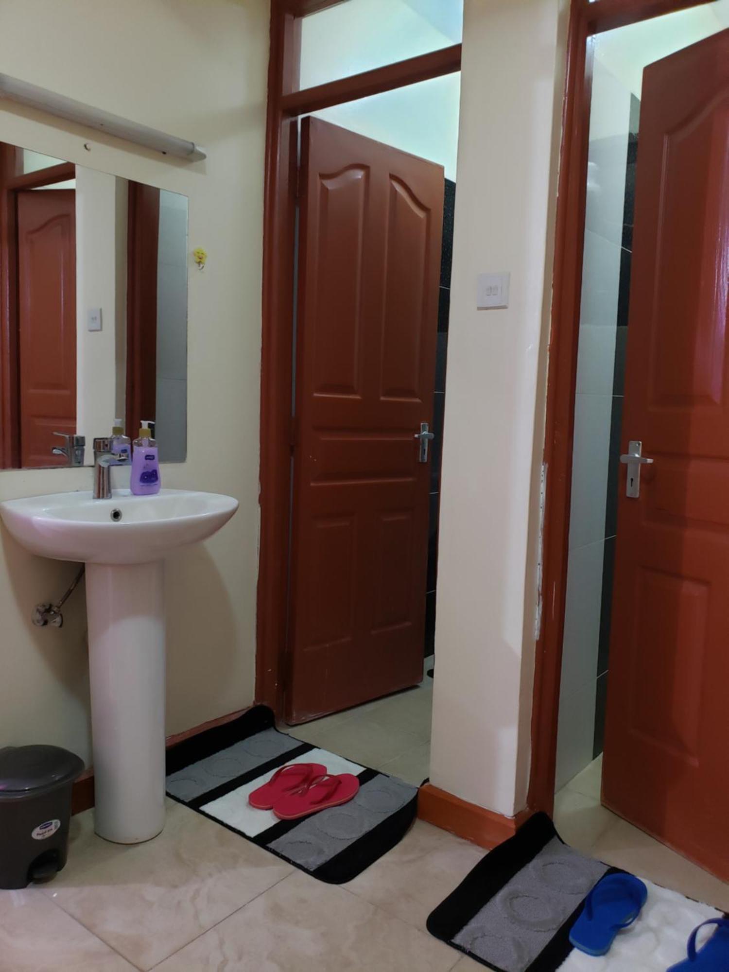 Apartment Cj - Executive 3br Near Jkia And Sgr