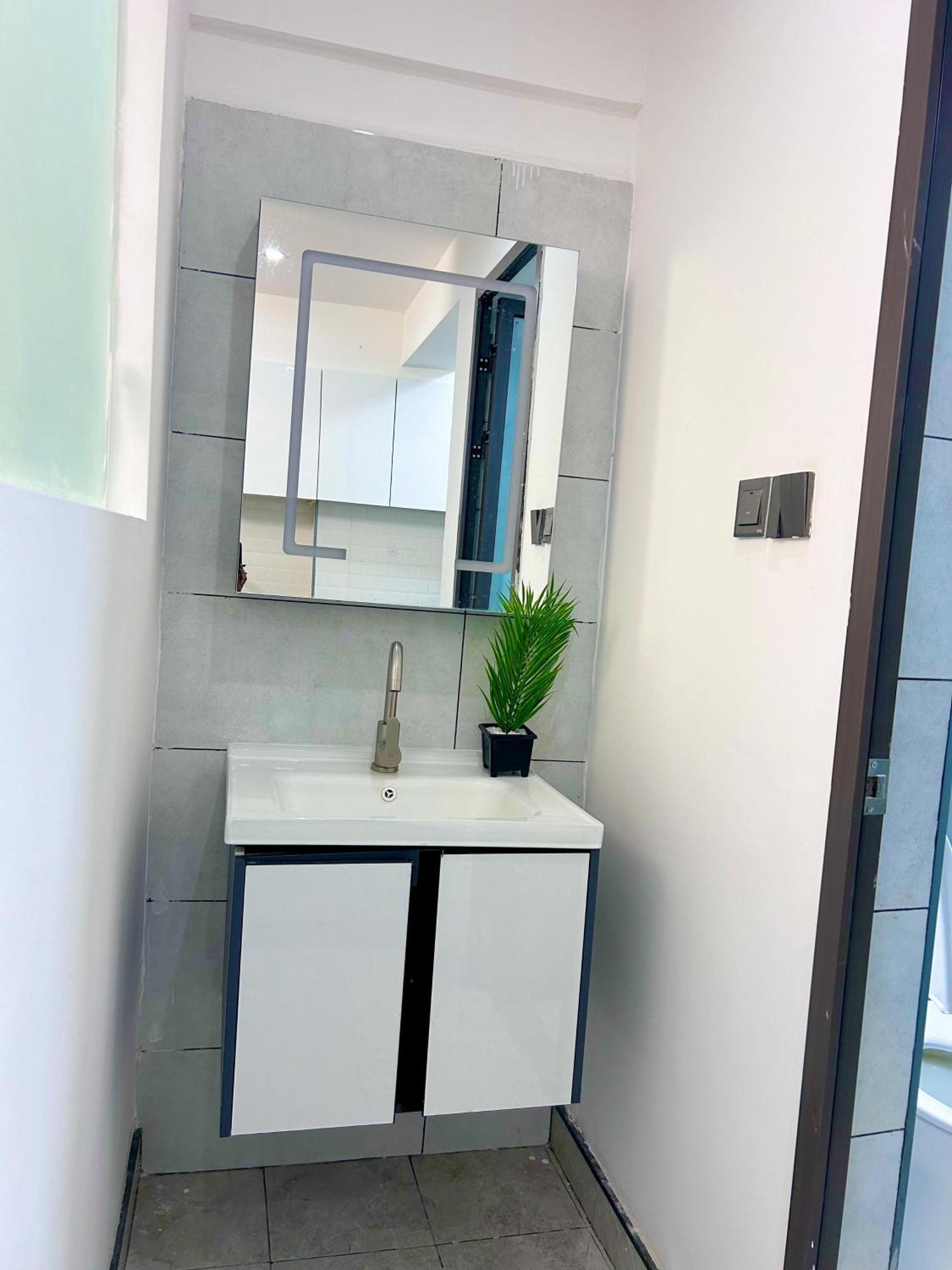 Apartment Tier Residense *