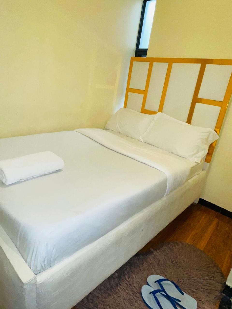 Kilimani Vacation One And Half Bedroom Netflix Near Yaya Centre Apartment
