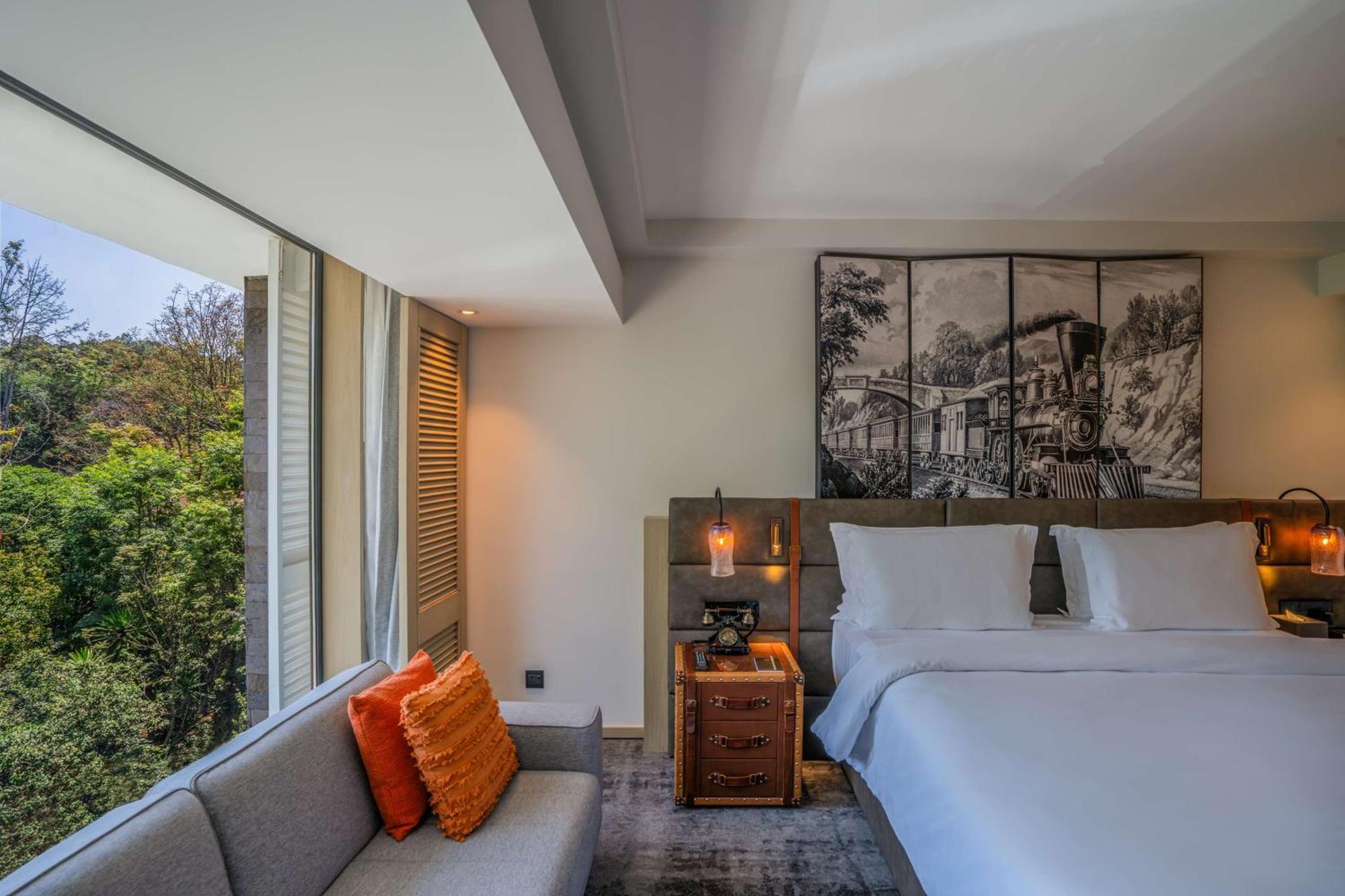 Kwetu Nairobi, Curio Collection By Hilton 5*