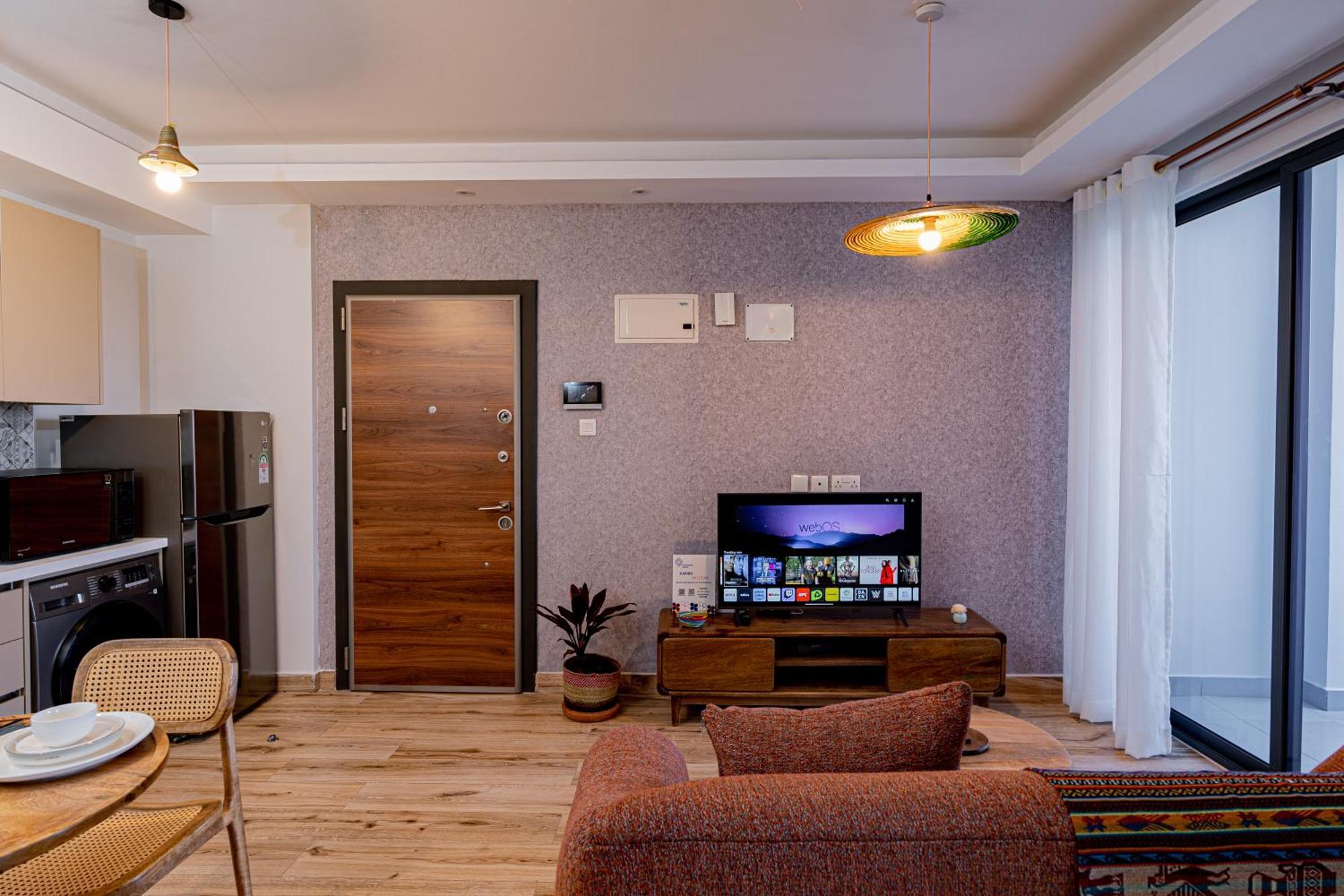 Elite One Bedroom Apartment,swimming Pool, Gym, Workspace ,wonderiss Homes Close Proximity To Gtc, Jw Mariott And Kempinski