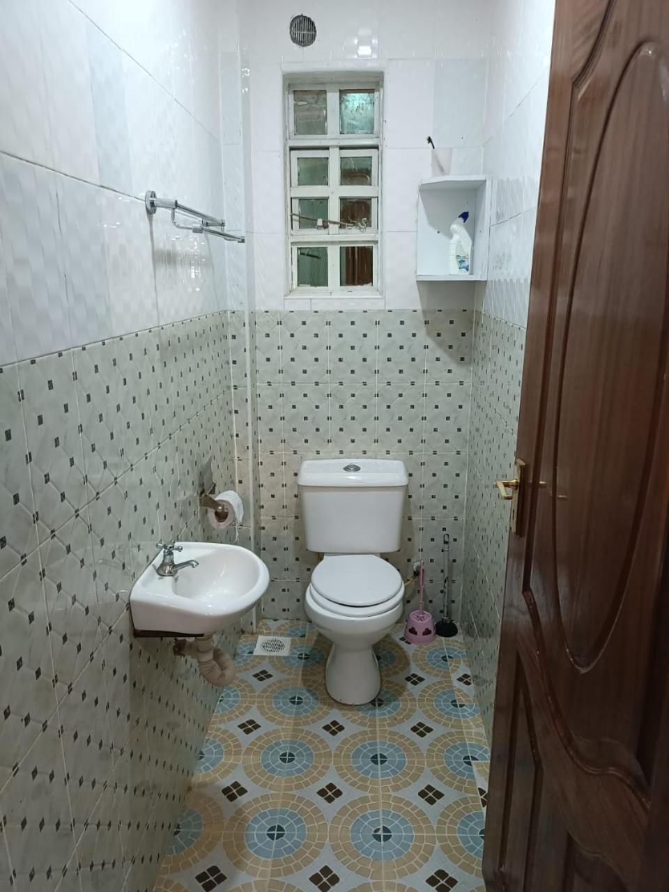 Apartment Comfy And Family Friendly Near Jkia *