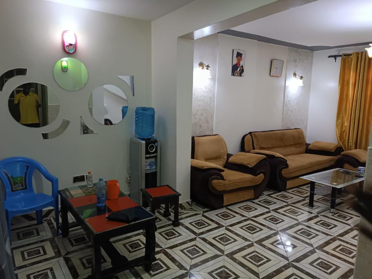 Apartment Comfy And Family Friendly Near Jkia *