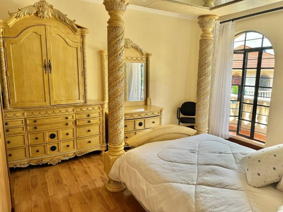 Villa Exquisite 4-bedroom In Prime Gated Community *