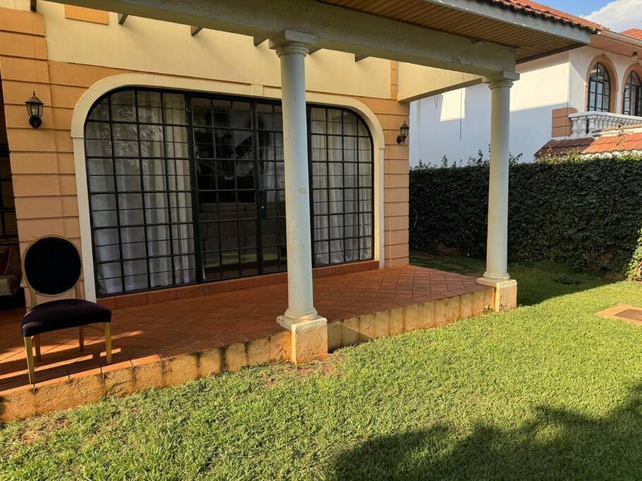 Exquisite 4-bedroom In Prime Gated Community Villa