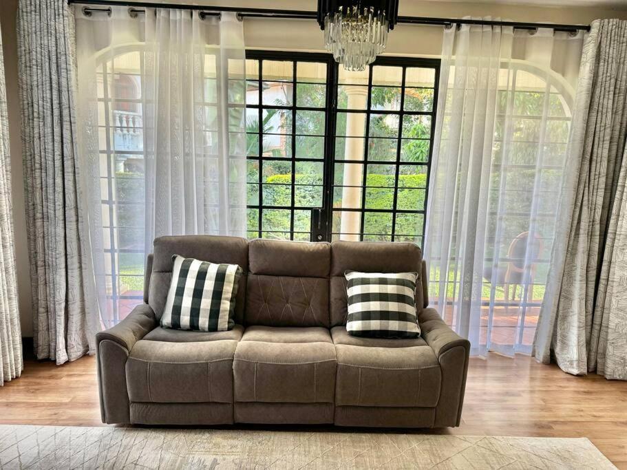 Exquisite 4-bedroom In Prime Gated Community