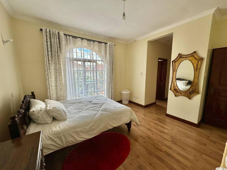 Villa Exquisite 4-bedroom In Prime Gated Community *