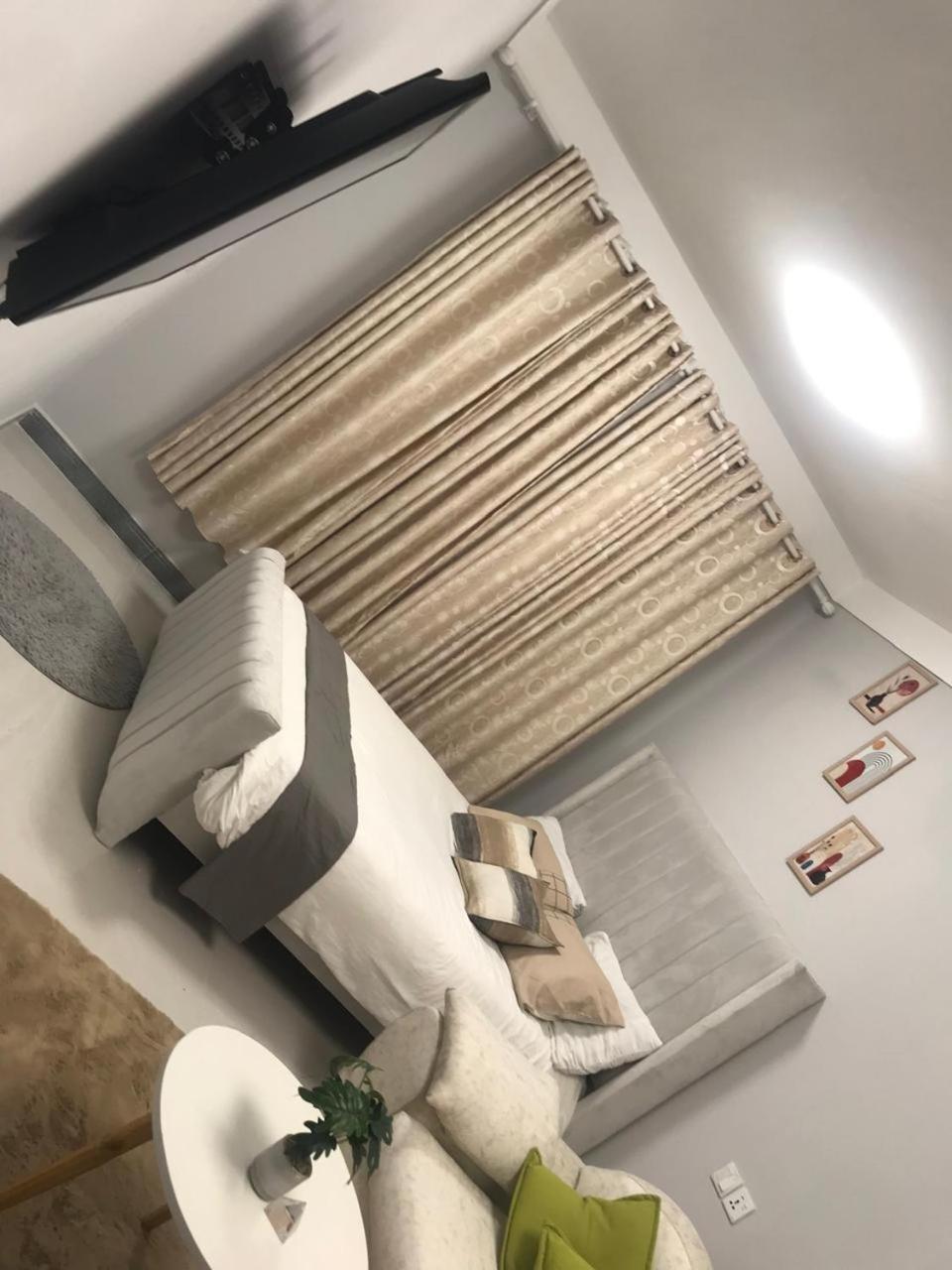 Cozy Studio Near Jkia * Nairobi