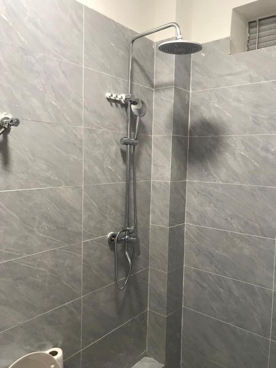 Cozy Studio Near Jkia Apartment