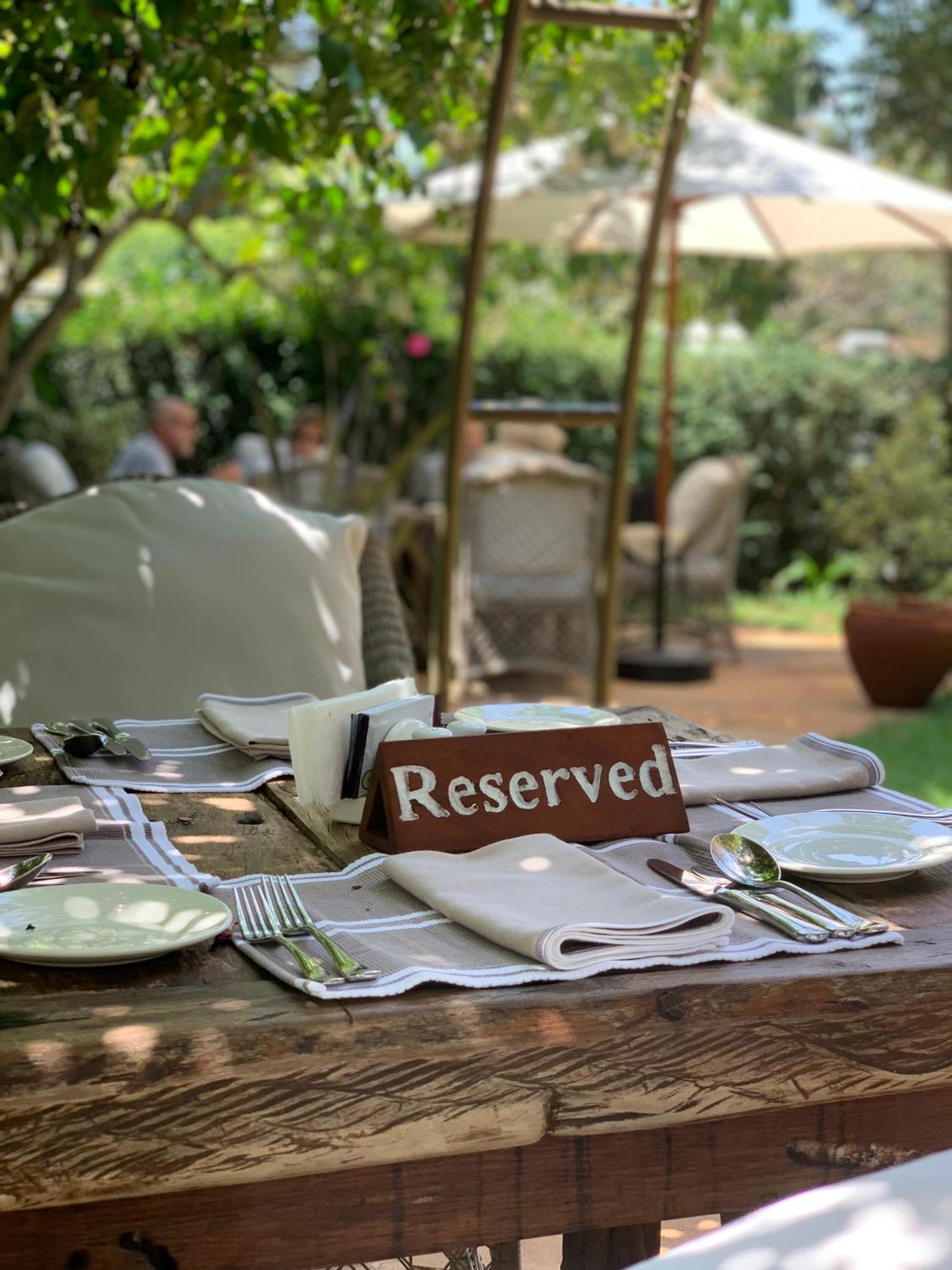 Karen Blixen Coffee Garden & *