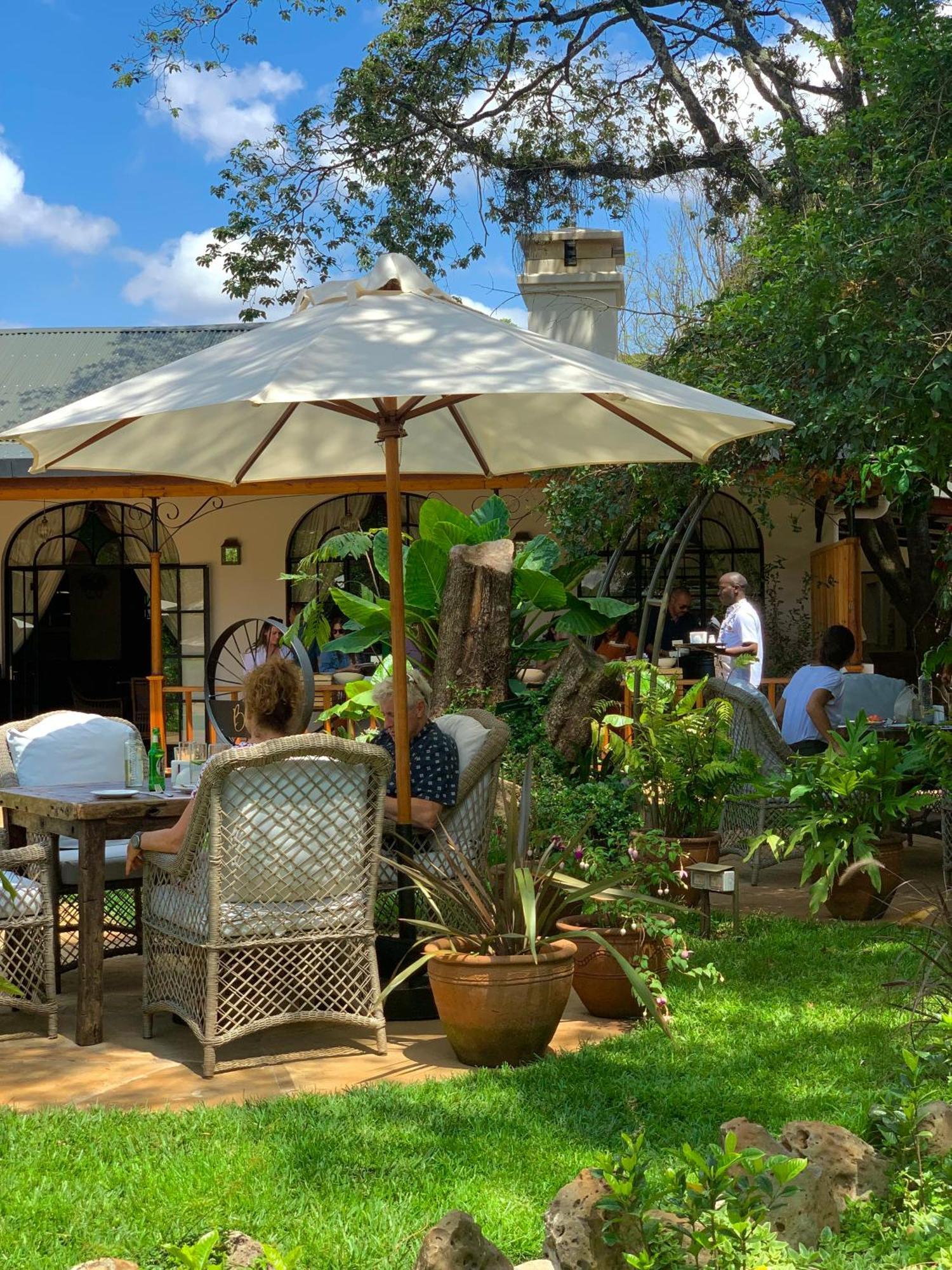 Karen Blixen Coffee Garden & *