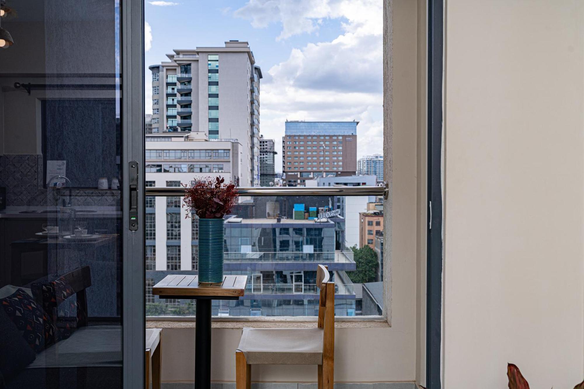 Elite One Bedroom Apartment,swimming Pool, Gym, Workspace ,wonderiss Homes Close Proximity To Gtc, Jw Mariott And Kempinski