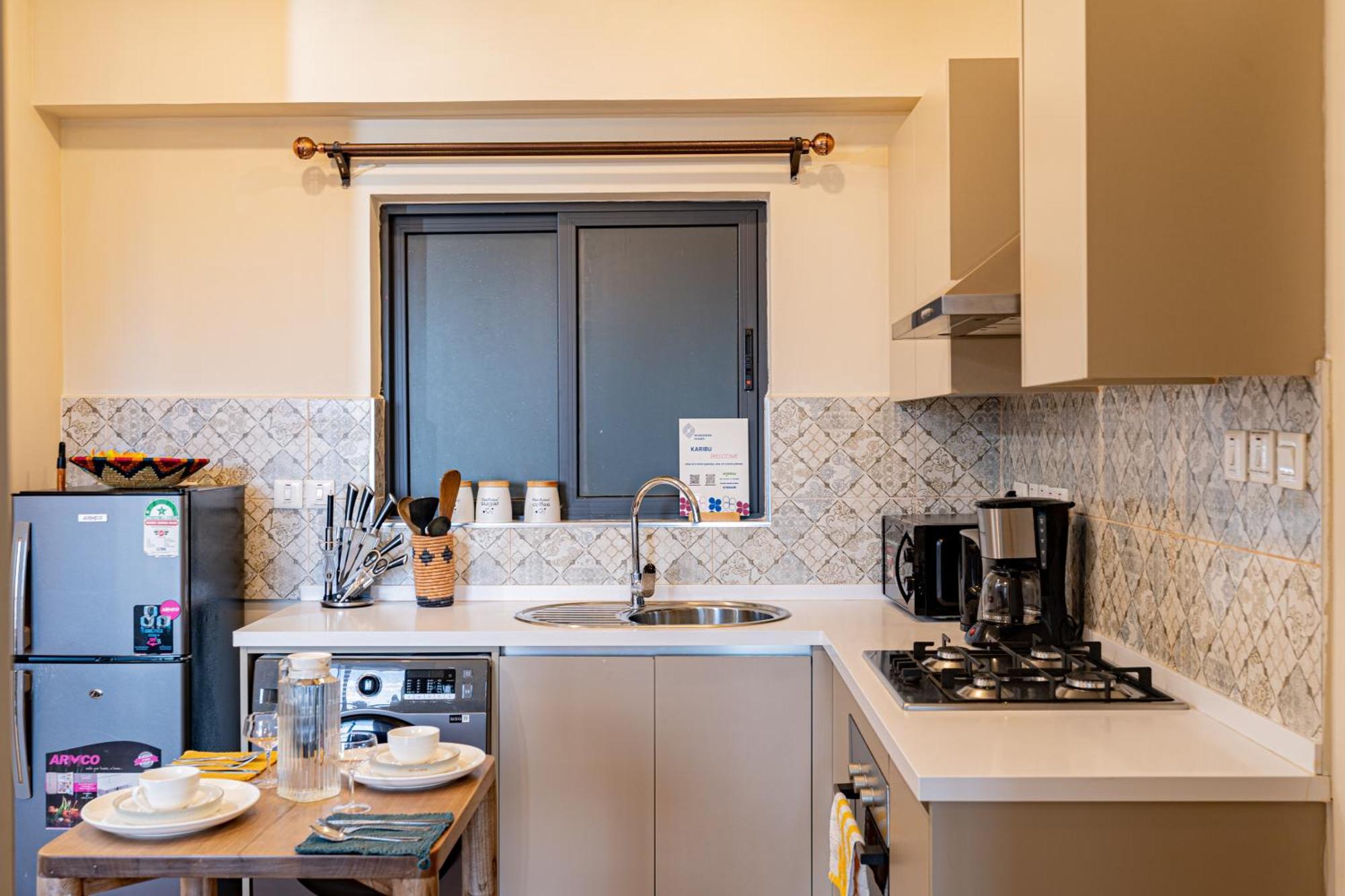 Elite One Bedroom Apartment,swimming Pool, Gym, Workspace ,wonderiss Homes Close Proximity To Gtc, Jw Mariott And Kempinski Apartamento