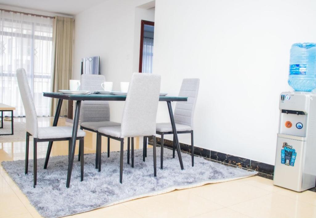 Apartment Charming 2br Haven Near Yaya In Kilimani