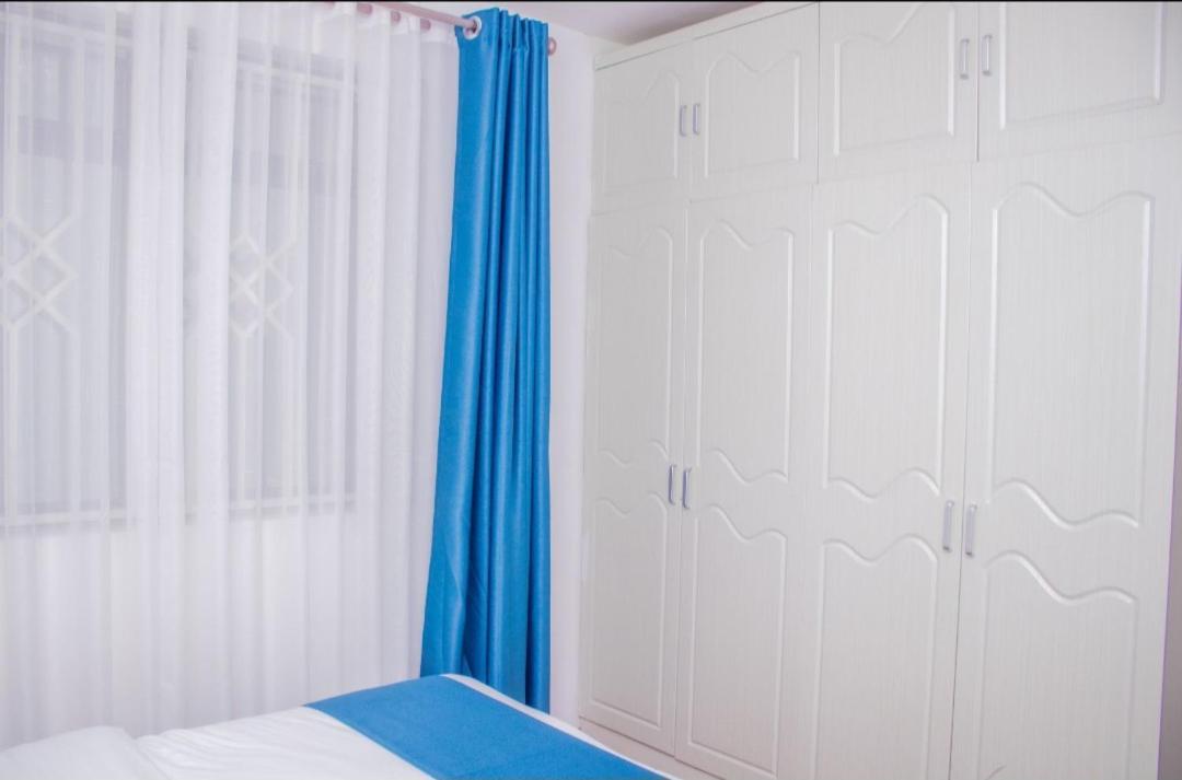 Luxurious 2 Bedroom In Kilimani Apartment *