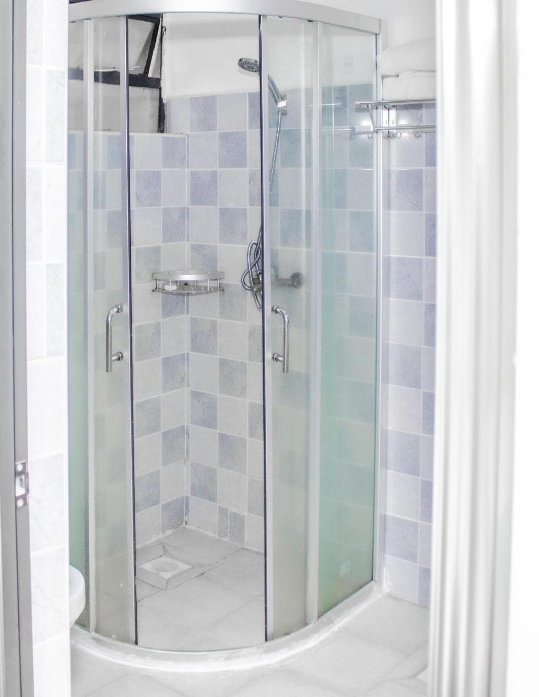 Apartment Luxurious 2 Bedroom In Kilimani *
