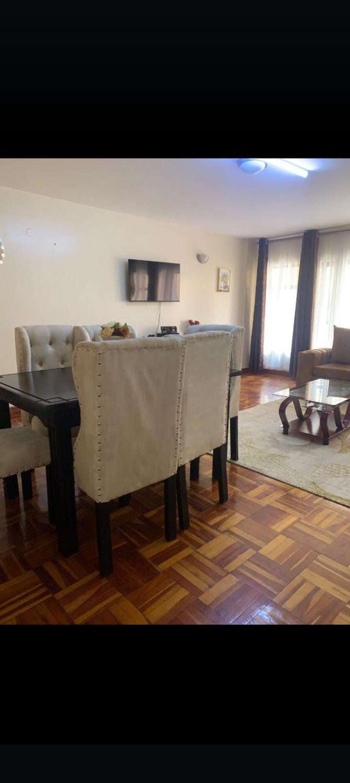 Makao Roslyn Located In Ruaka Guest house *