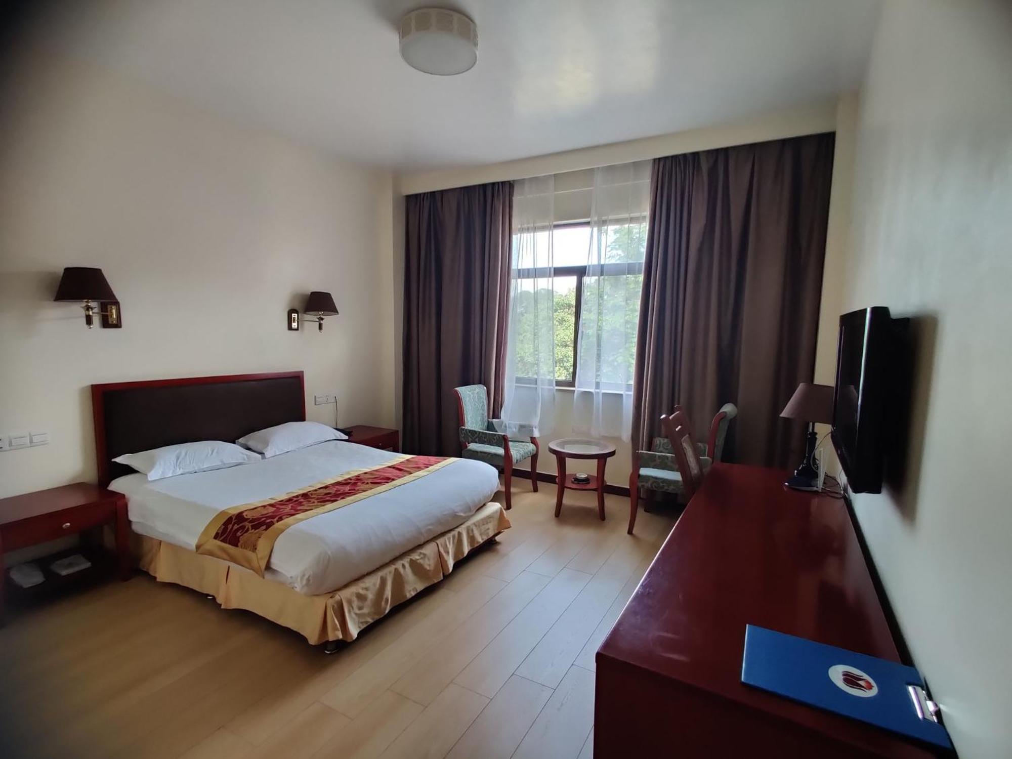 Soluxe Club International Hotel