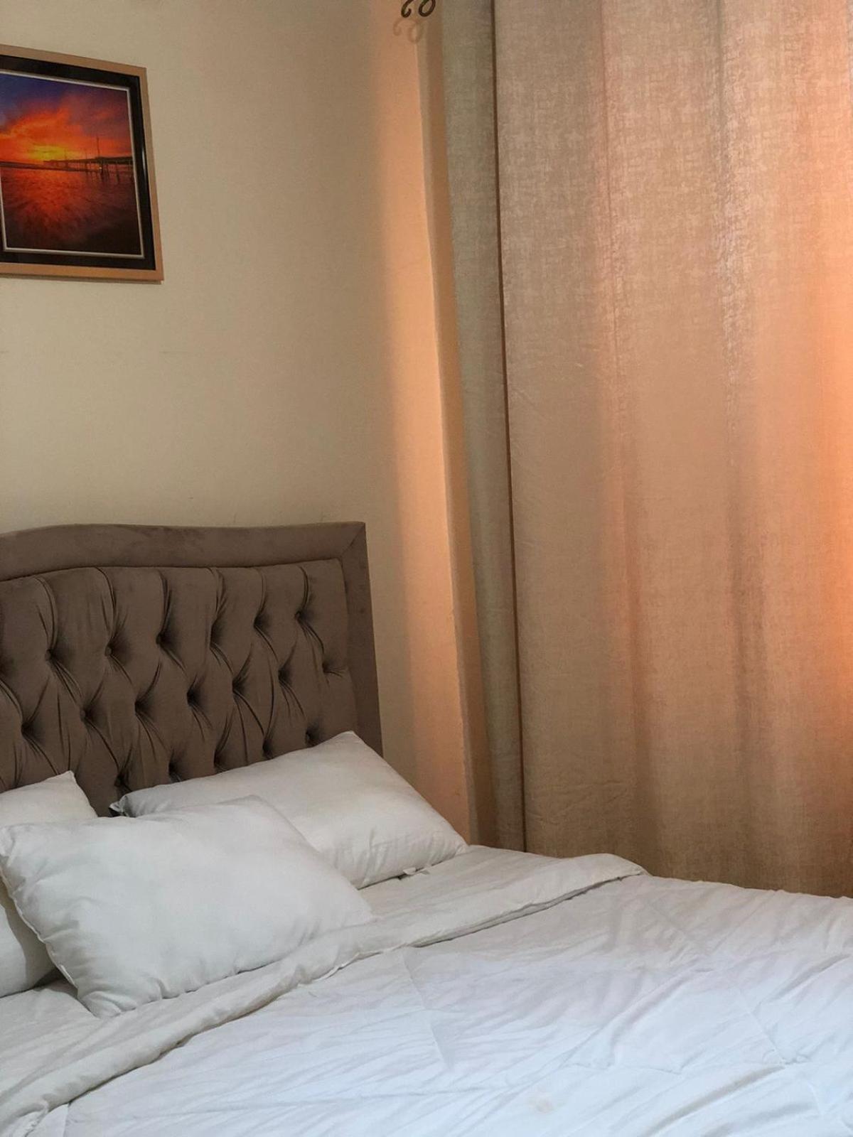 The Moon Fully Furnished 1and 2 Bedroom - Thindigua