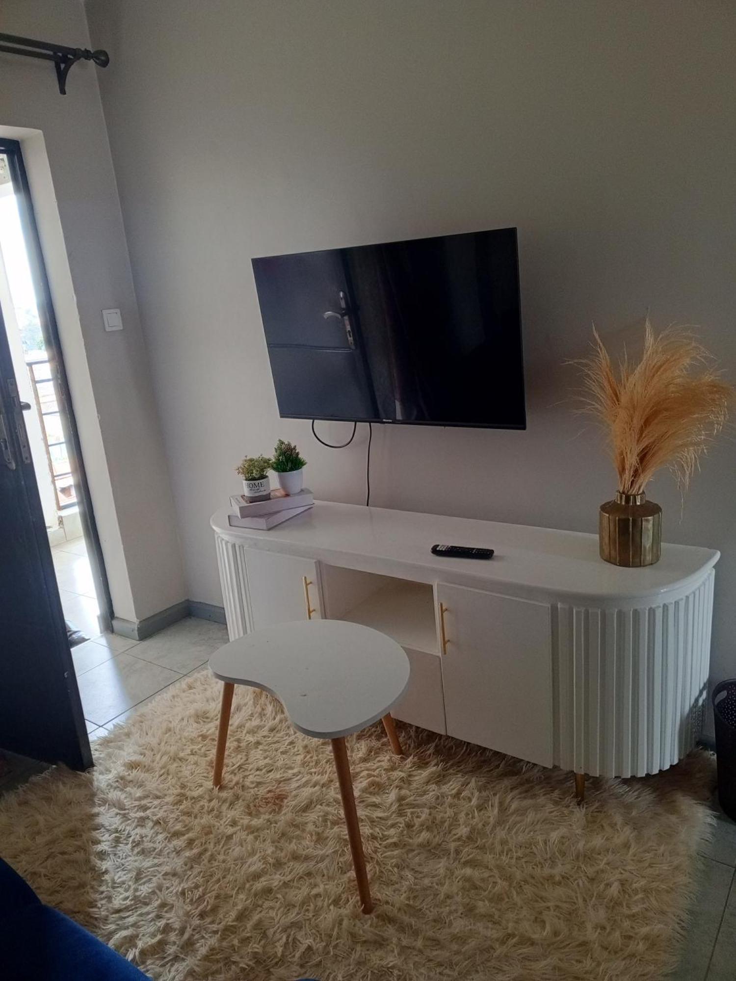 Tsavo 402