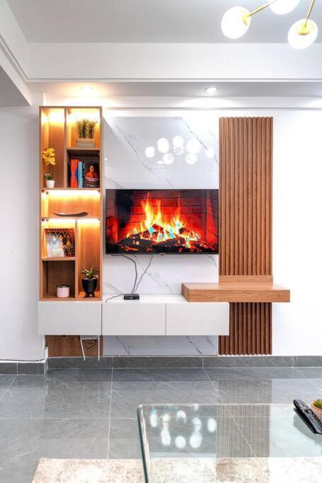 Apartment Chic High-rise With Picturesque Skyline View Nairobi