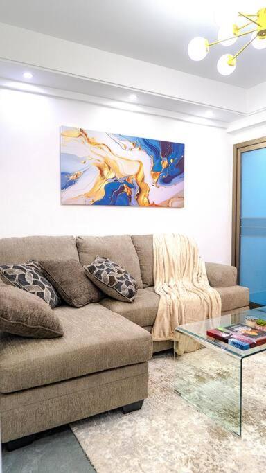 Chic High-rise With Picturesque Skyline View Apartment Nairobi
