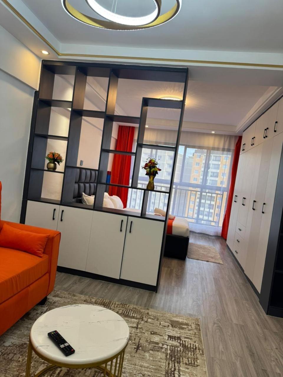 Arata * Nairobi