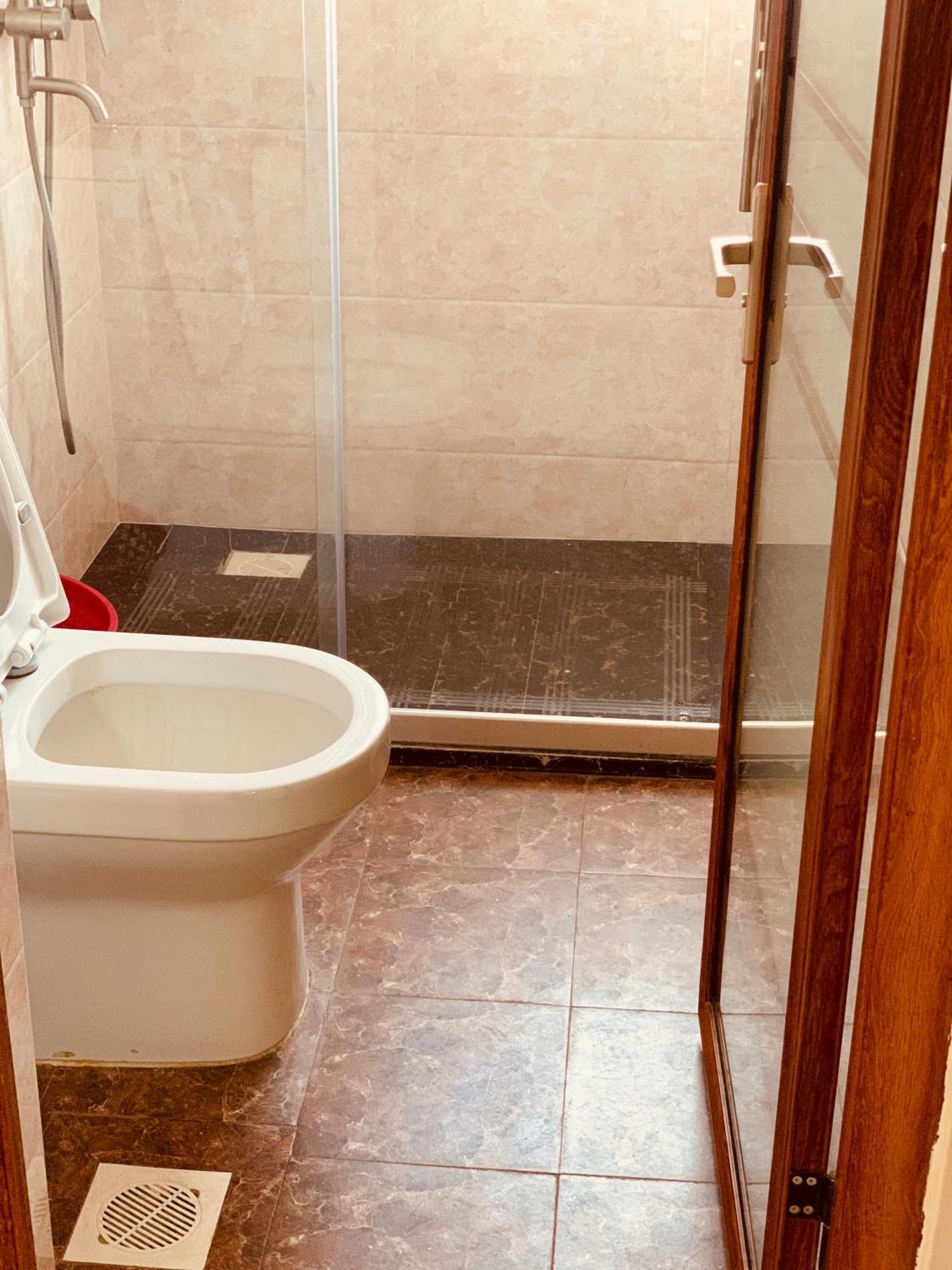 Chare's Nest Furnished * Nairobi
