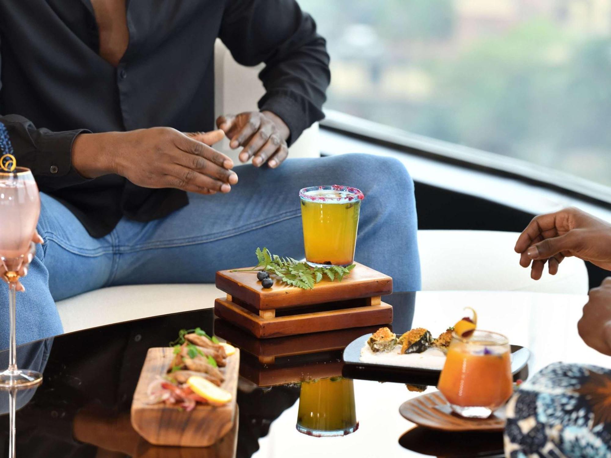 Novotel Westlands 5*