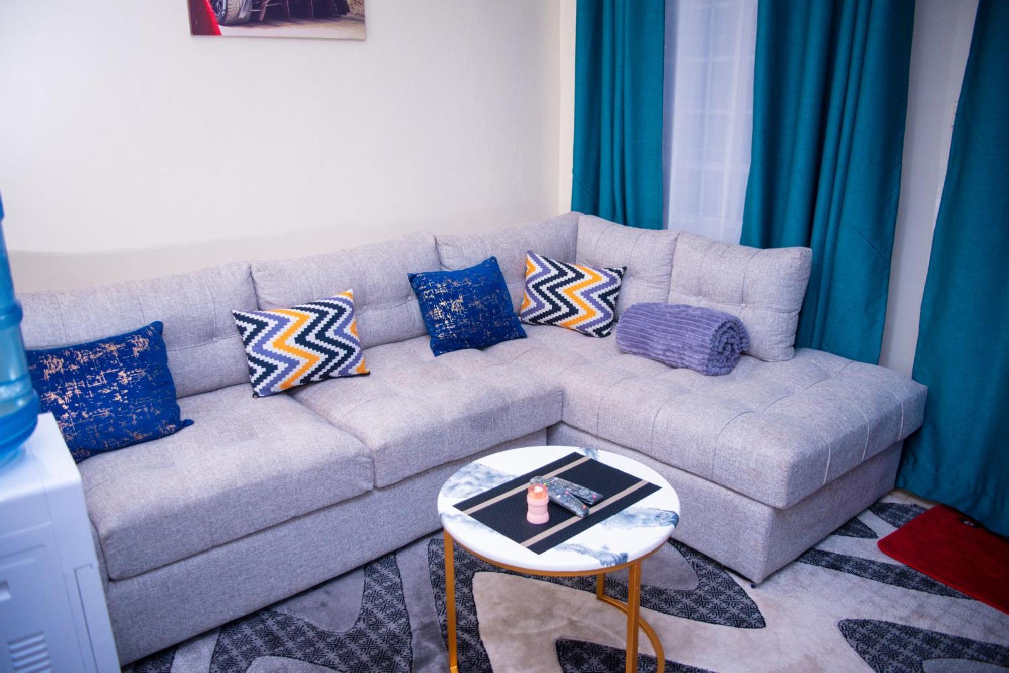 Gany Paradise - Comfy 1-bedroom With Parking And Netflix Nairobi